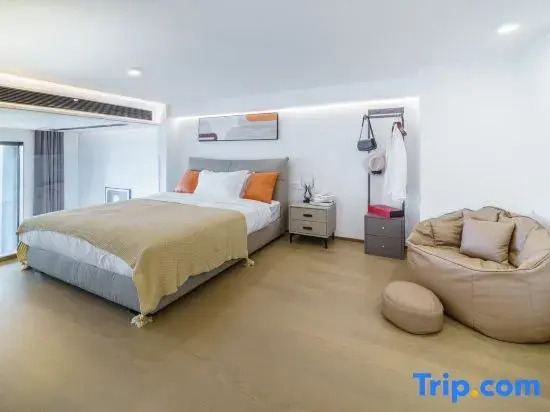 Slowcom Apartment