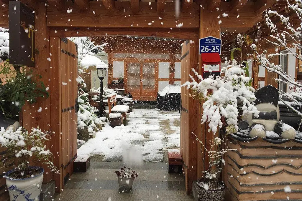 Jeonju The Meomum Hanok Stay