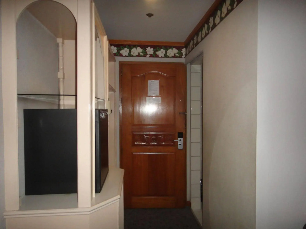 Holiday Plaza Hotel - Cebu