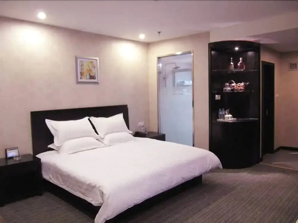 Jitai Hotel - Renmin Square