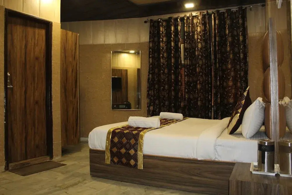 Hotel Smile Residency