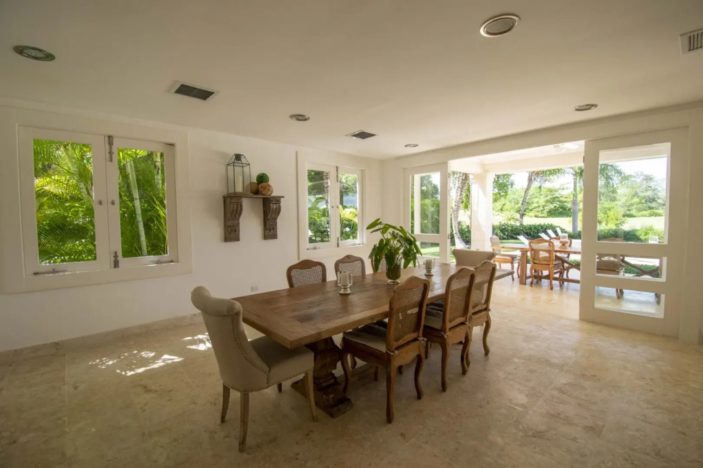 Golf-front Villa With Large Spaces Staff and Pool Situated in Luxury Beach Resort