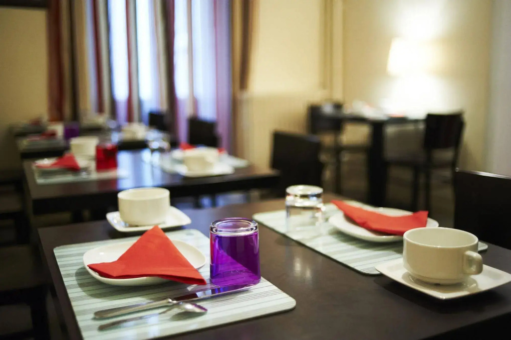 Hotel Le Petit Duquesne