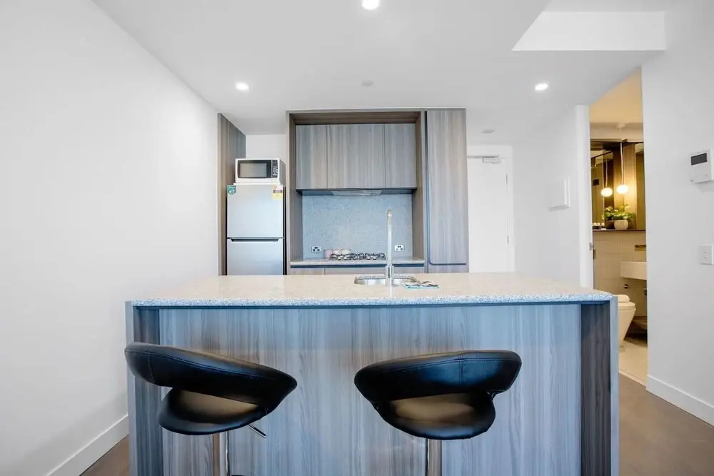 Charming Gem In Center Melbourne
