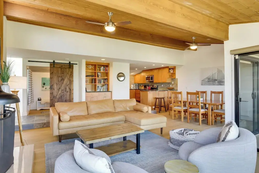 Solana Beach Condo w/ Community Pool, Beach Access