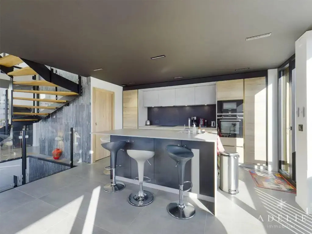 Luxueux chalet avec piscine, sauna et parking à La Rosière pour 10 personnes - FR-1-398-633