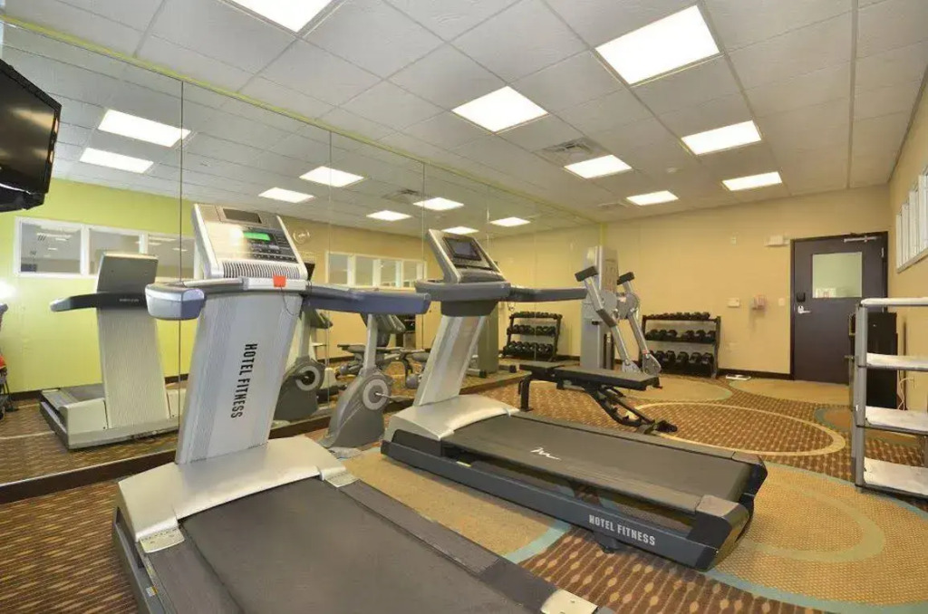 Comfort Inn & Suites Oklahoma City West - I-40