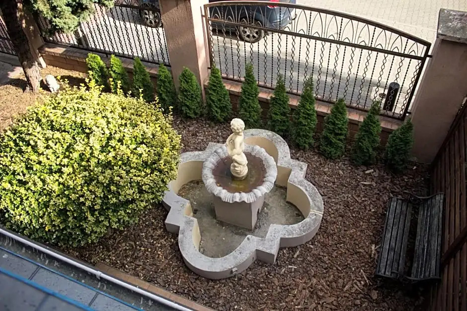 Magic Garden Hostel