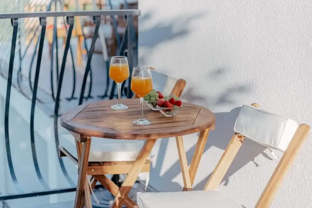 Sandra - Quiet & Close to the Beach - A6