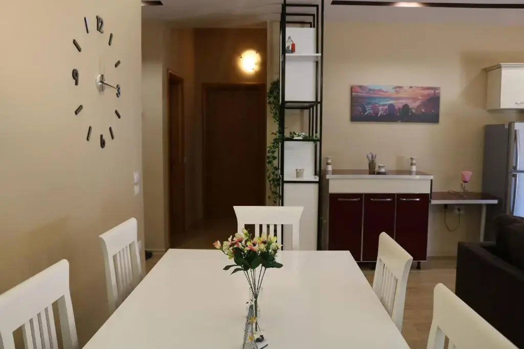 Belleview Apartment 3