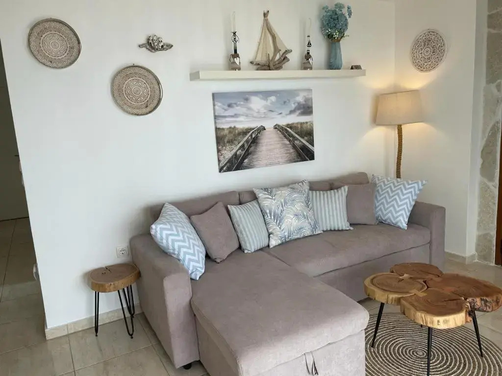 Aqua Seaview Suite