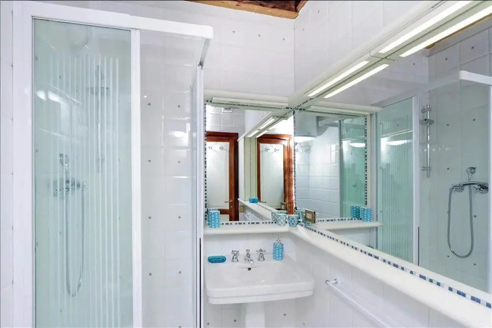 Cozy Halldis apartment just 10 minutes walk from the Colo