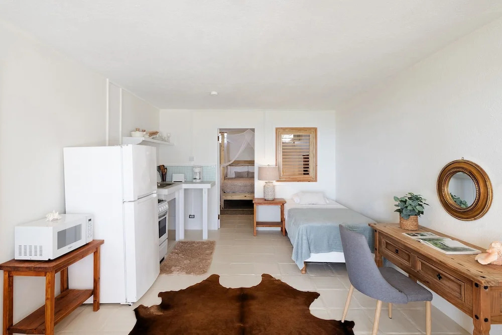 Surfers Bay Resort