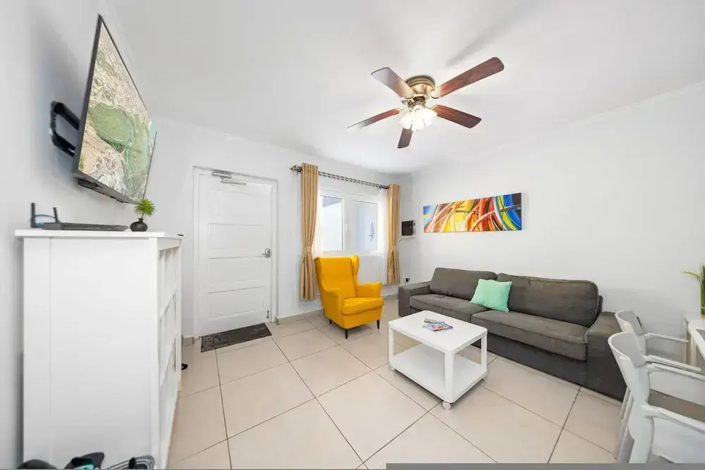 Lovely 1br1ba Condo Walk to Beach Pool BBQ