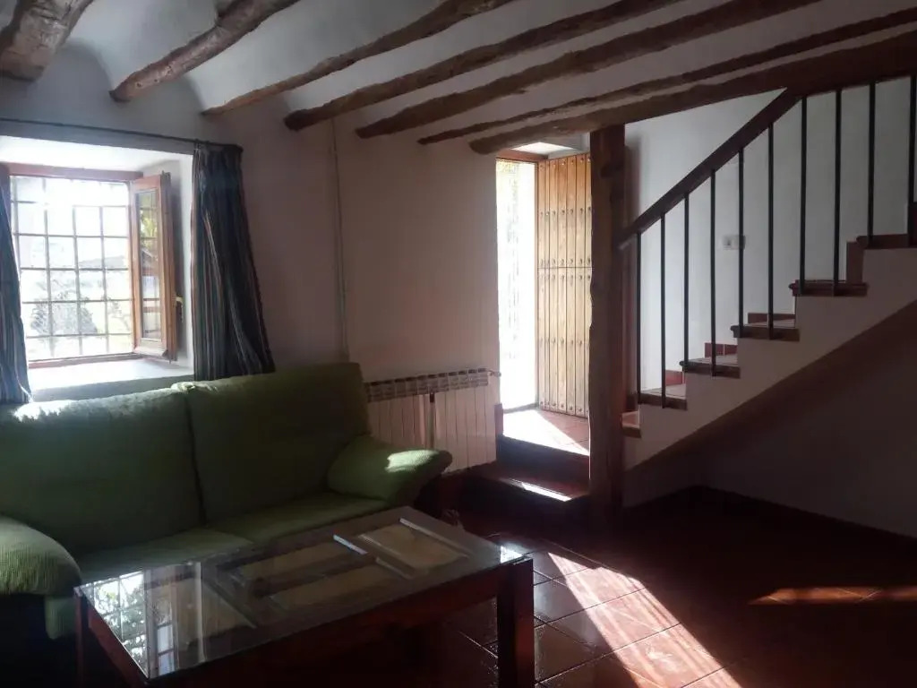 Casa Rural El Cortijo Nuevo, en El Cerezo