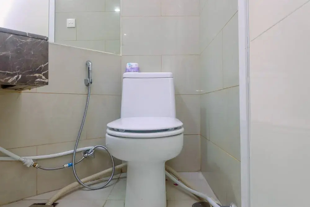 Great Location 1BR Gandaria Heights Apartment