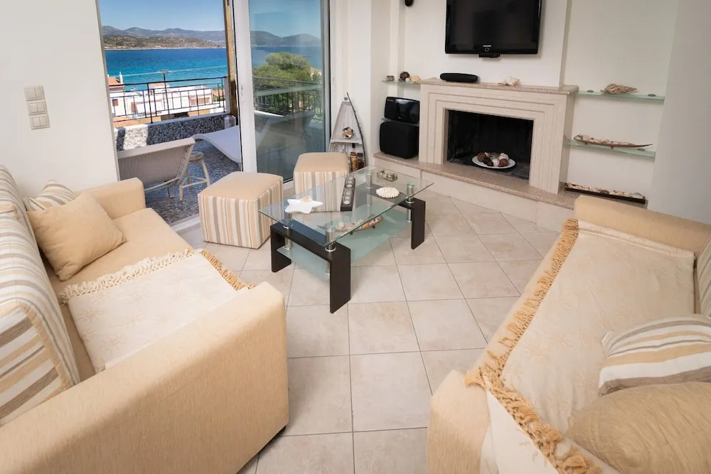 SeaView Flat Near the Beach