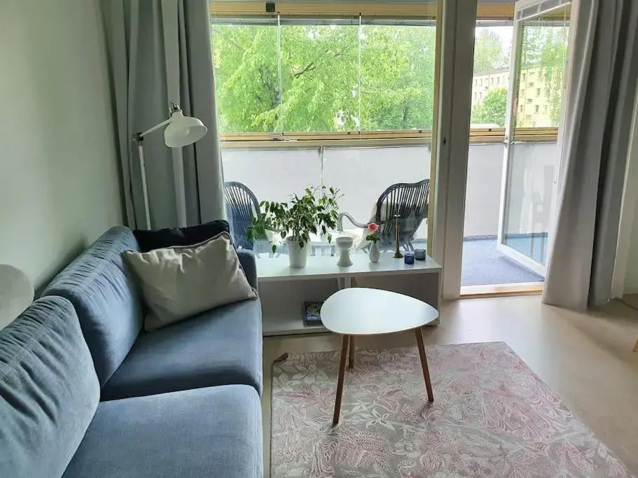 Cosy and quiet 1 br apartment - 7 min airport