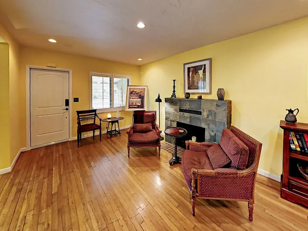 Las Olas Oasis - 3 Br Home