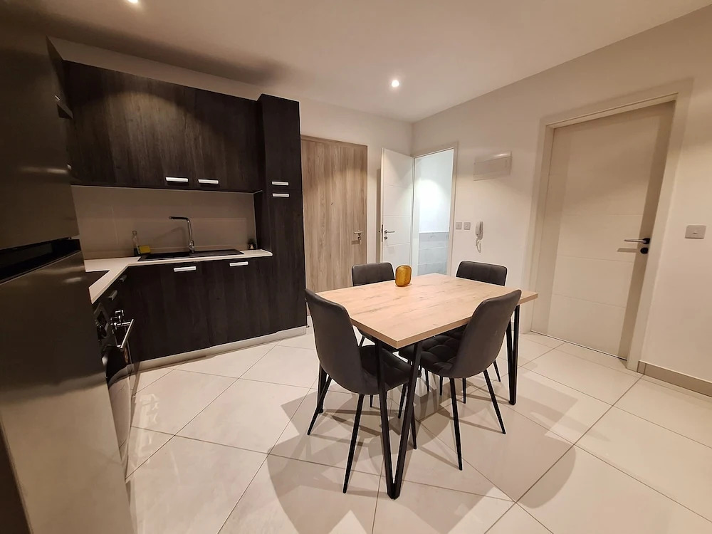 Belleson Homes and Apartments Ghana Lennox