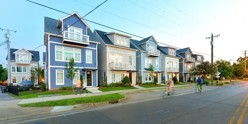 Monroe 15 in Nashville