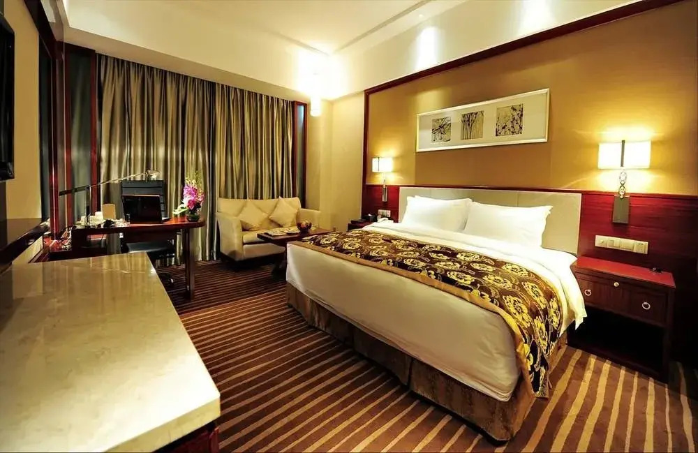 Xiangsheng Century Hotel