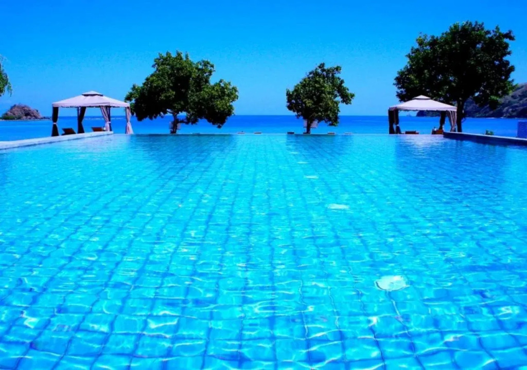 Sylvia Hotel & Resort Komodo