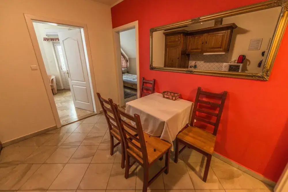 Pater Apartments