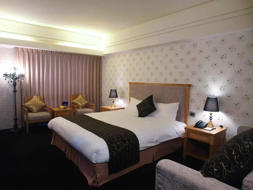 Azure Hotel