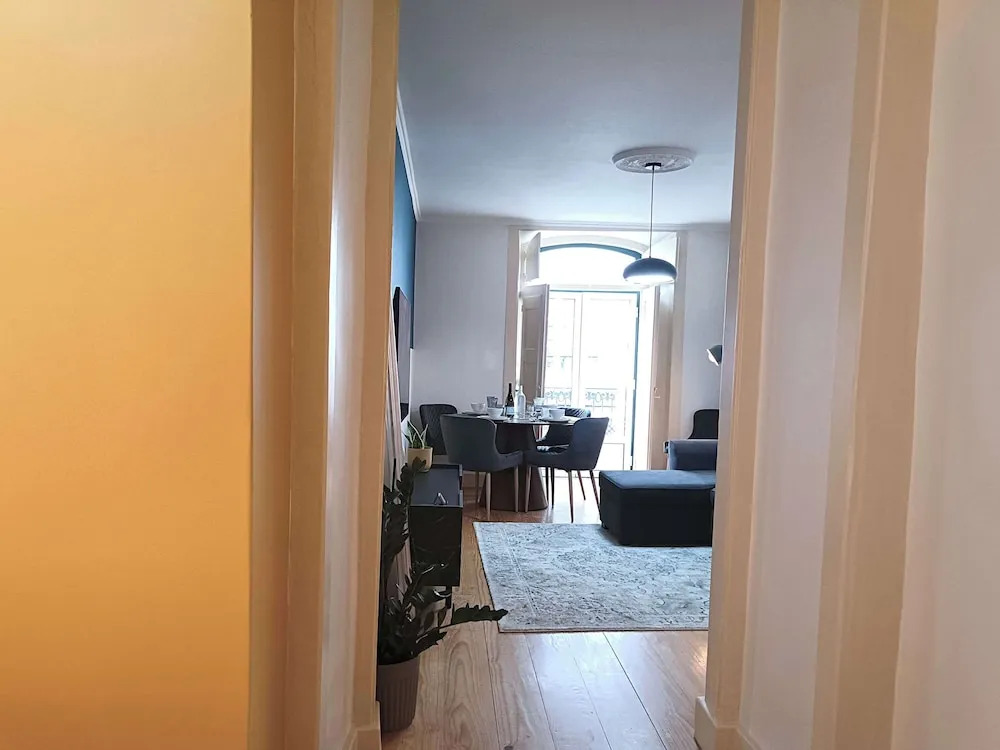 S o Bento Tramview Residence