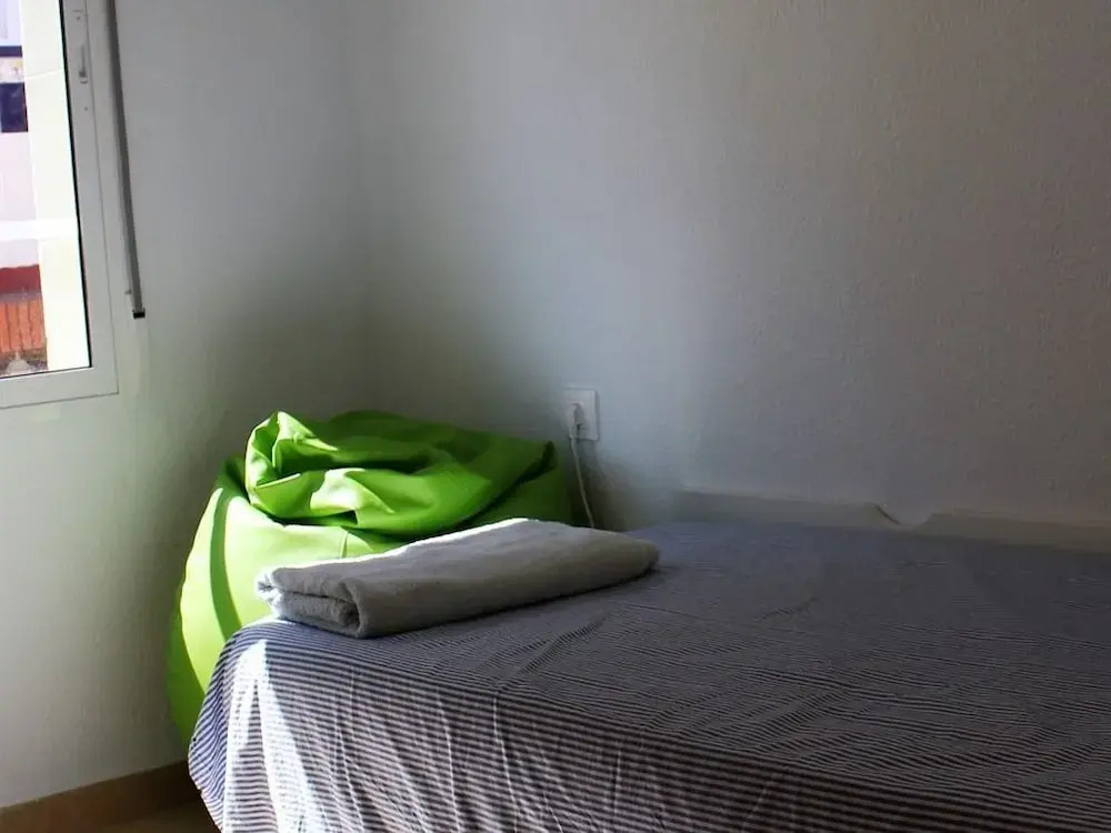 Piso Moderno Cerca de la Playa Malvarrosa