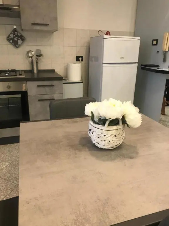 Appartamento sulla piazza 90 m dal mare