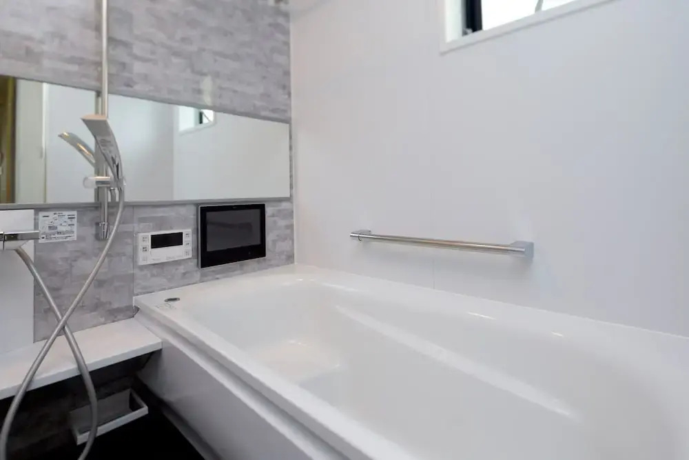 Nishi-Sugamo Guest House. 2min to Nishi-Sugamo Sta. 13min to Ikebukuro Sta.