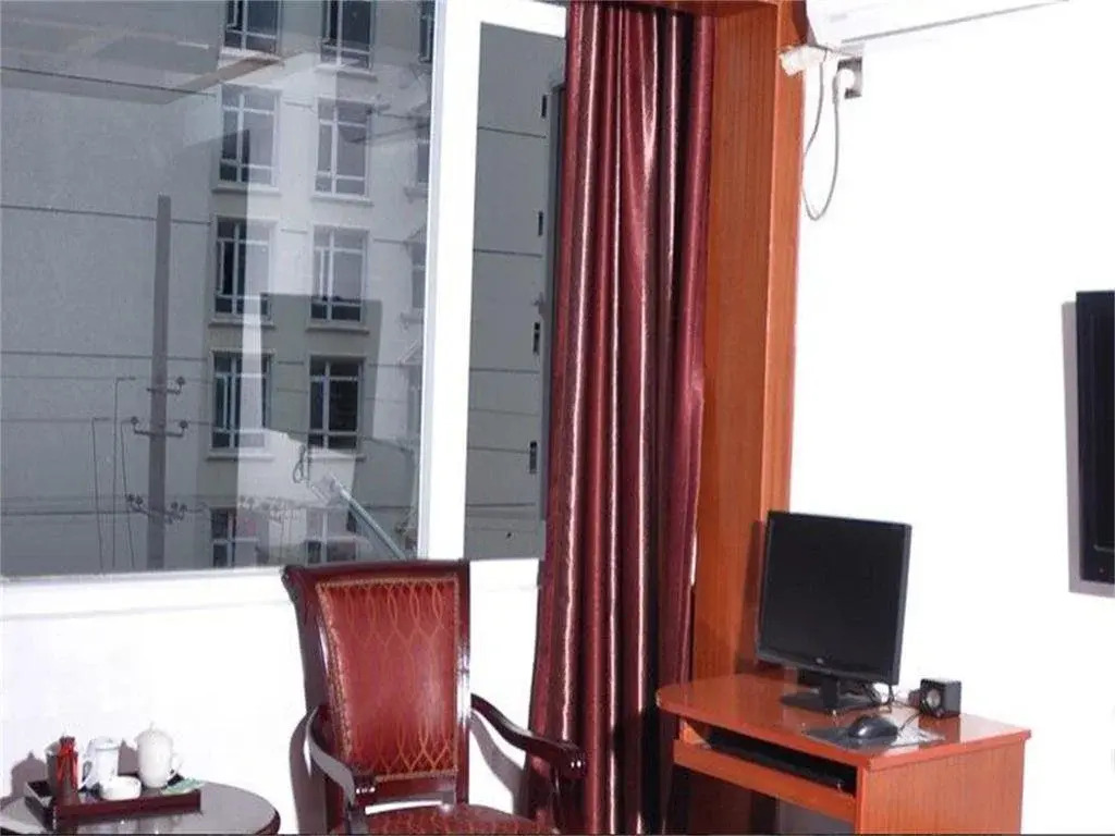 A Mi Zi Min Su Hotel