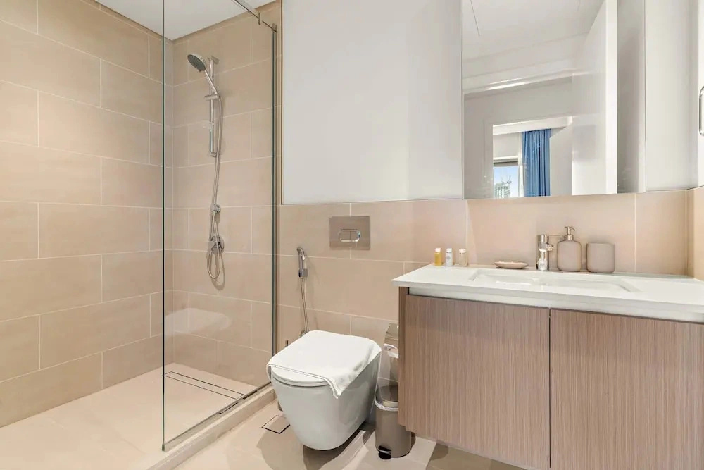 Silkhaus Chic 1BR Creek Beach Grove Pool View