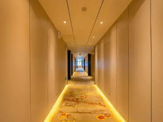 Jingu Alley Hotel