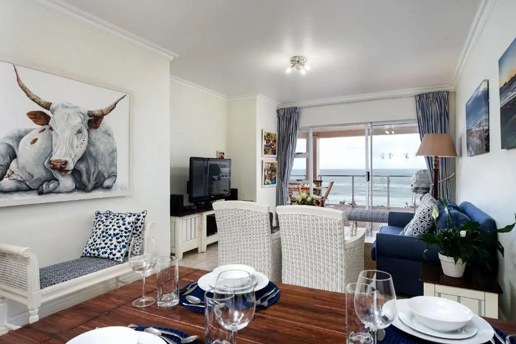 Illovo Beach Apartments at La Mer
