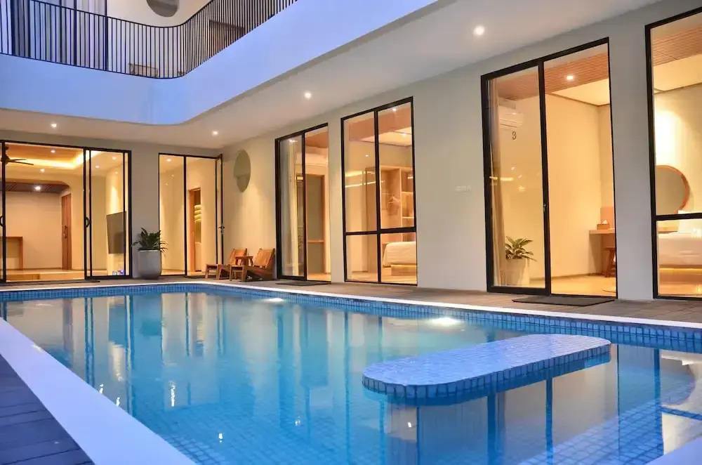 Maplewood Mountain 9BR with Heated Pool