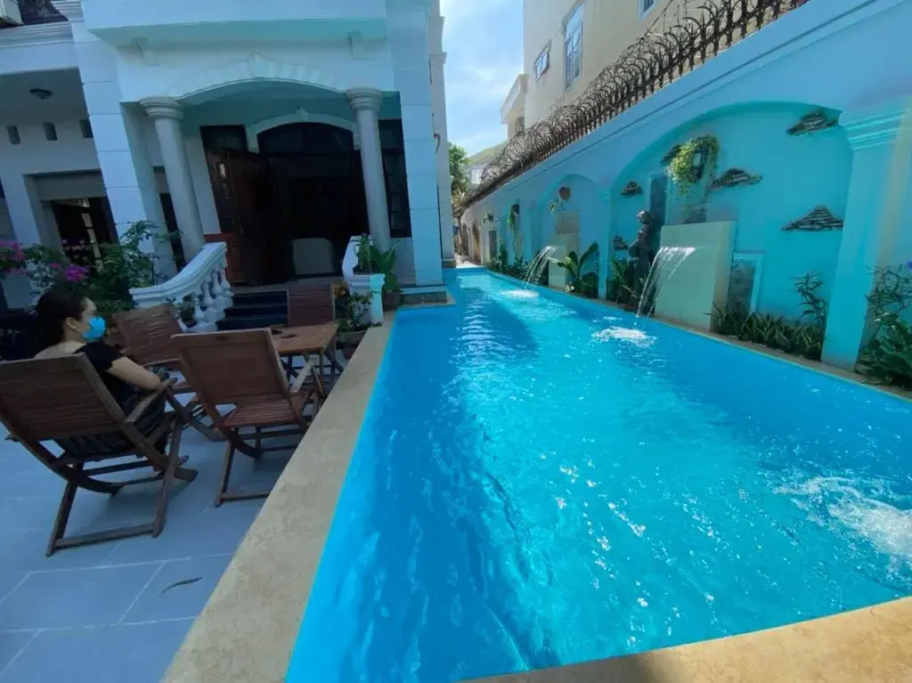 Villa 05 Lạc Long Quân