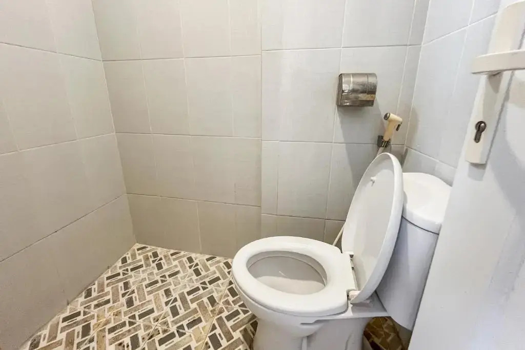 Urbanview Poma Hotel
