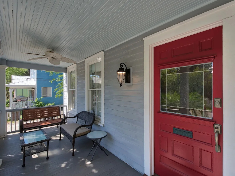 66 Weeden Street Home 3 Bedrooms 2.5 Bathrooms Home