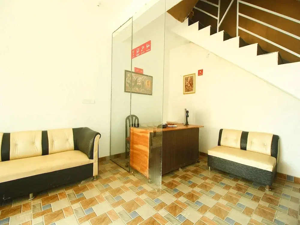 Shivaji Palace By Oyo Rooms