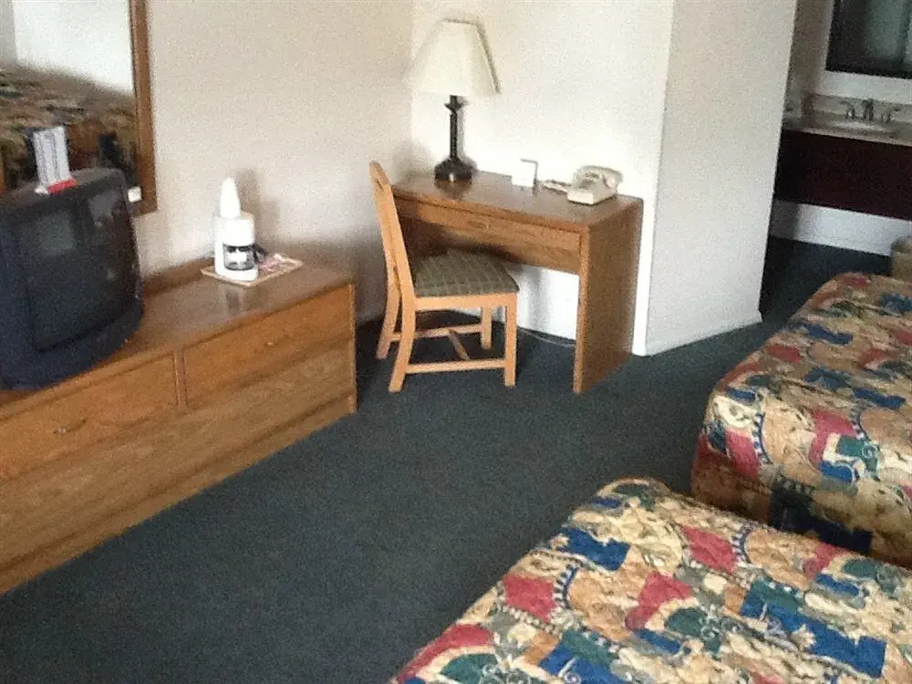 Apollo Motor Inn