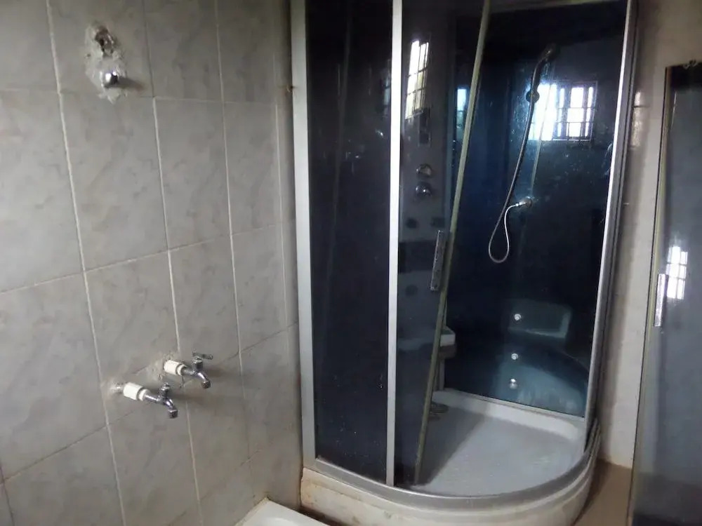 Keblat Hotel  Suites
