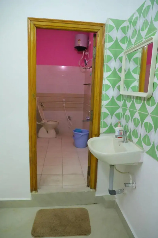 Nanda Mohan Homestay