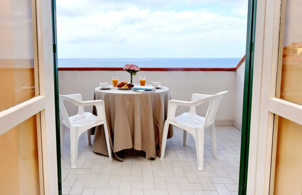 Hotel Costa dOro