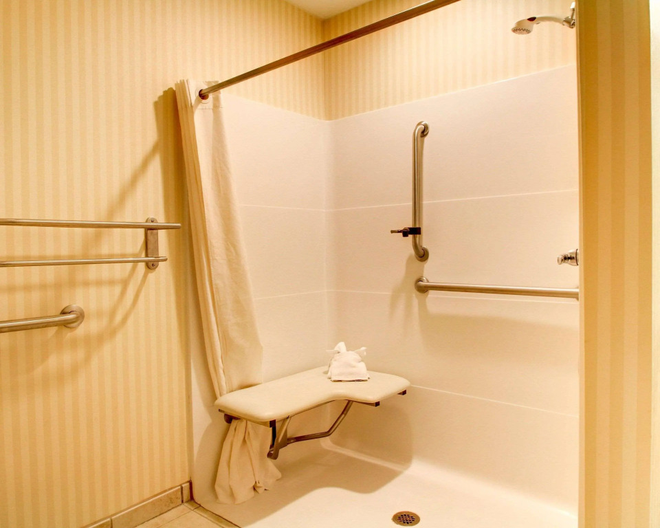 Comfort Suites Biloxi/Ocean Springs