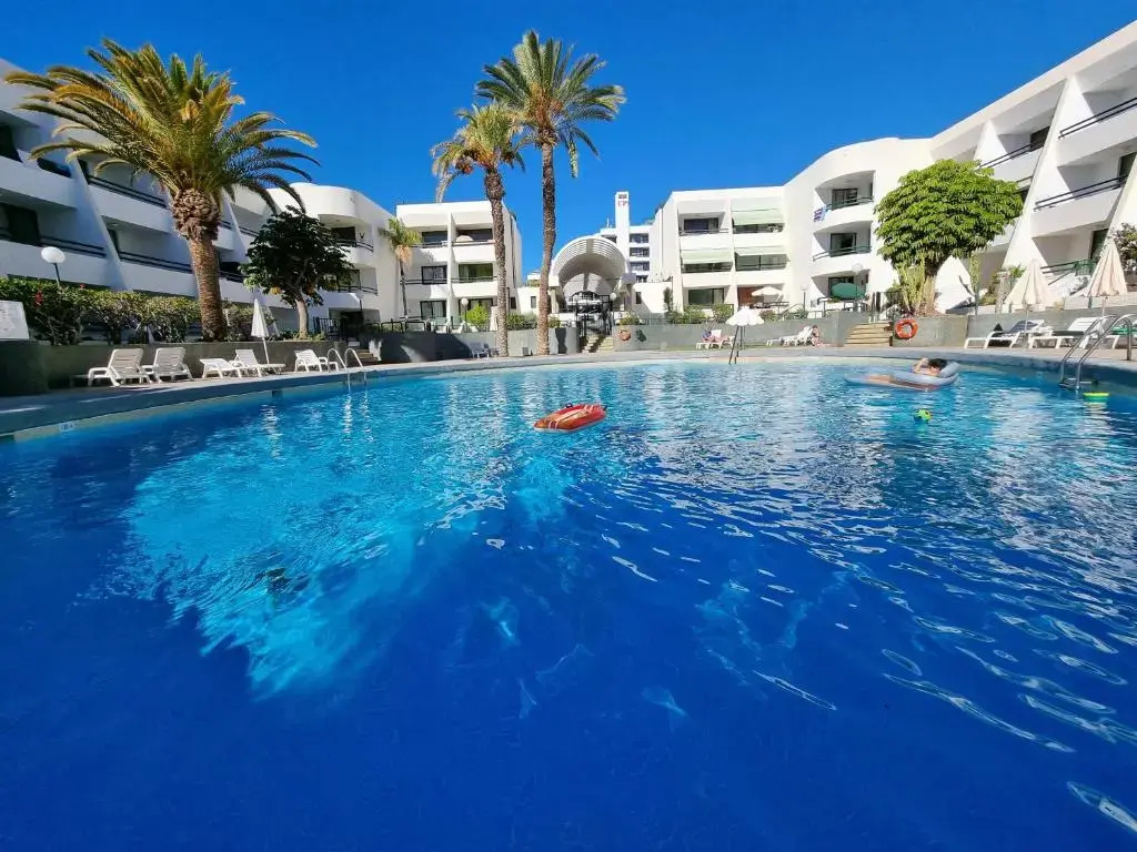 Apartment Casa Palmera only 150 meters to the beach, heated pool, wifi, SAT-TV, balcony with poolview