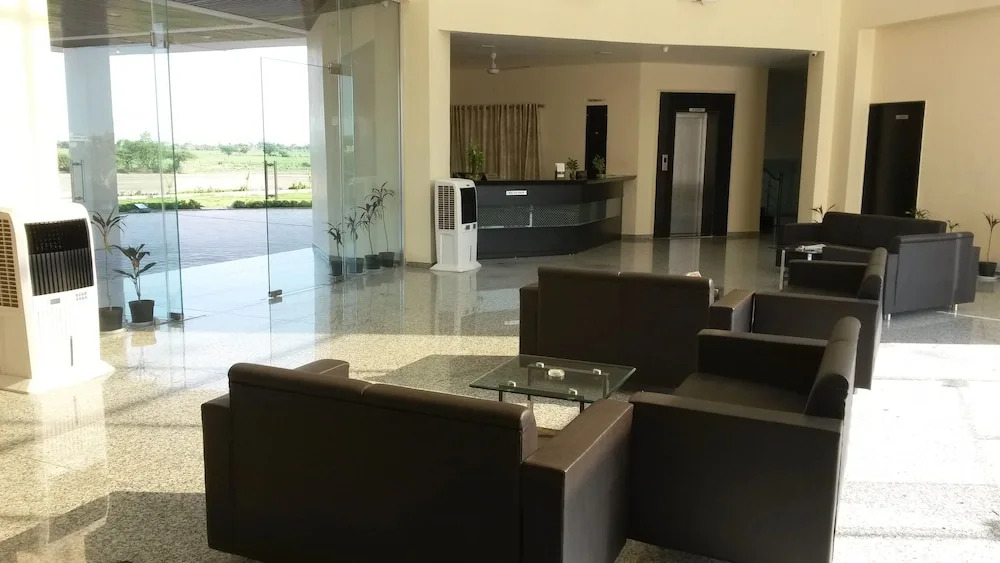 Hotel Siddhi And Resort