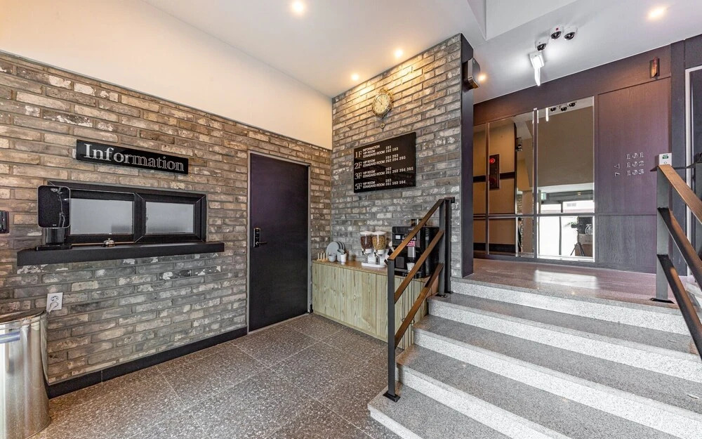 Jinju Hotel Vovo